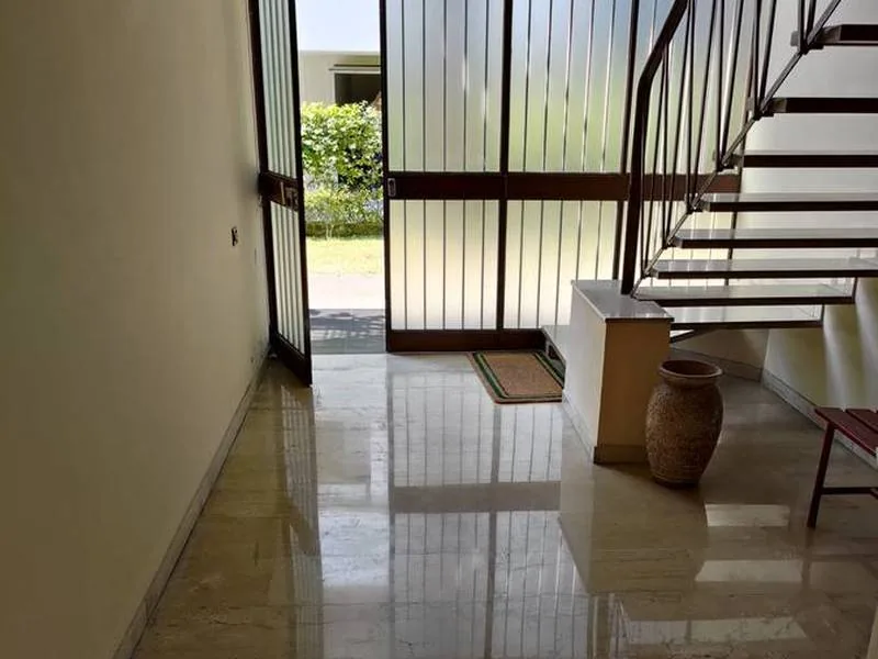 Pavimenti di un condominio cristallizzati